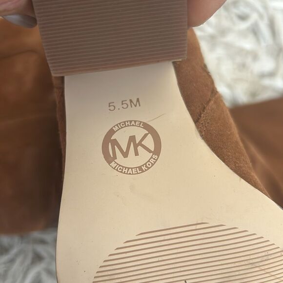 NWOB Michael Kors Harlow Brown Suede Cuban Heel Over The Knee Boots size 5.5 - Picture 13 of 13